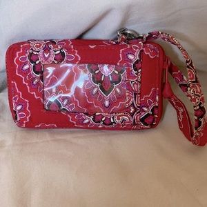 Vera Bradley ID Card Holder Wallet Wristlet in Red Frankly Scarlet